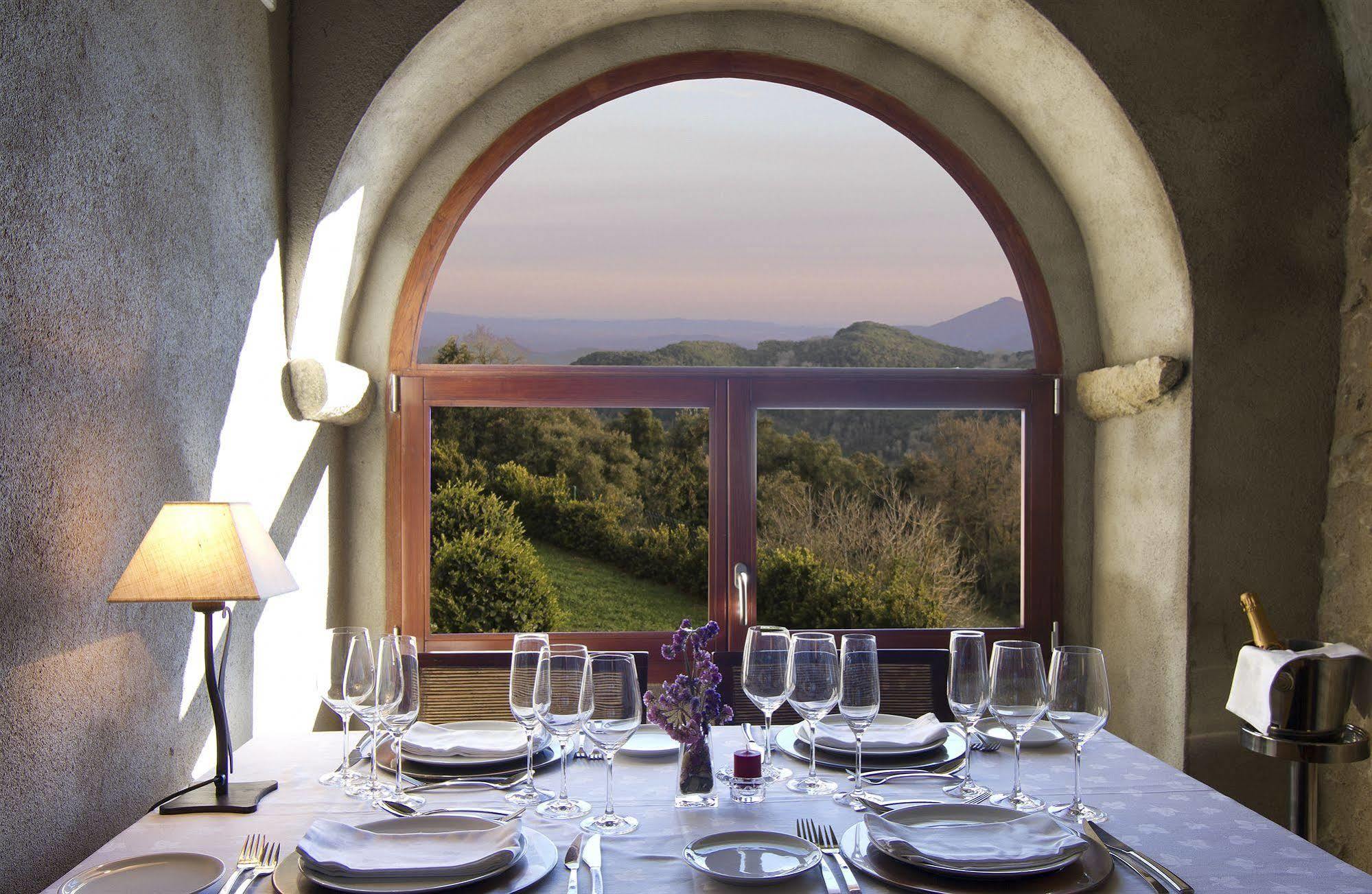 Hotel Restaurante El Ventos Sant Felíu de Pallarols Exteriér fotografie
