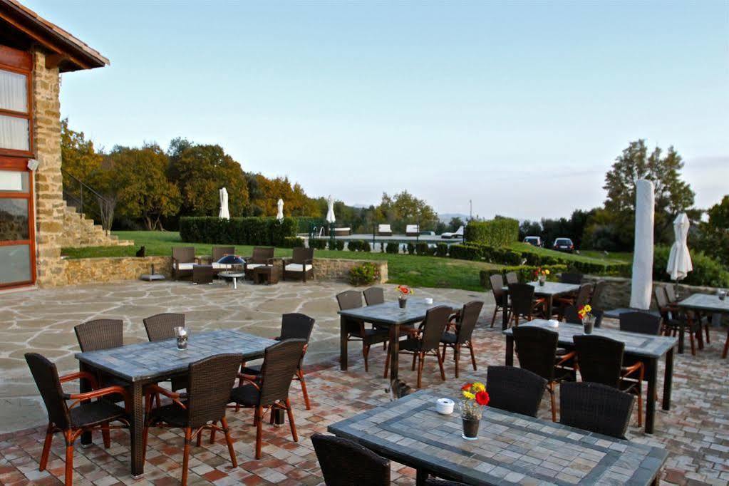 Hotel Restaurante El Ventos Sant Felíu de Pallarols Exteriér fotografie