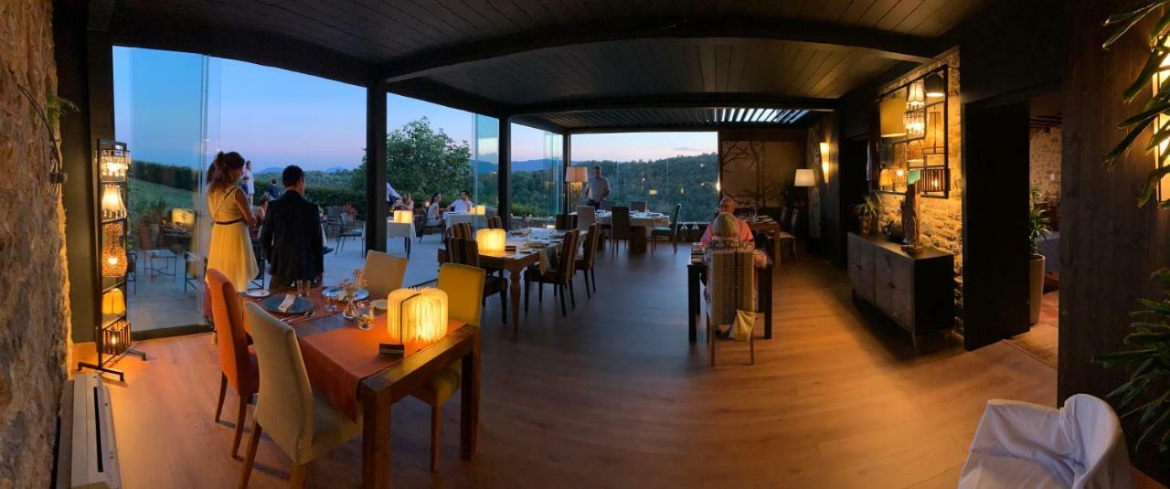 Hotel Restaurante El Ventos Sant Felíu de Pallarols Exteriér fotografie