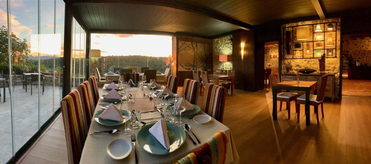 Hotel Restaurante El Ventos Sant Felíu de Pallarols Exteriér fotografie